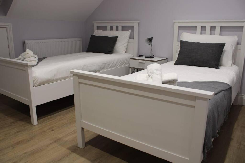 5 Star Apartment لندن المظهر الخارجي الصورة